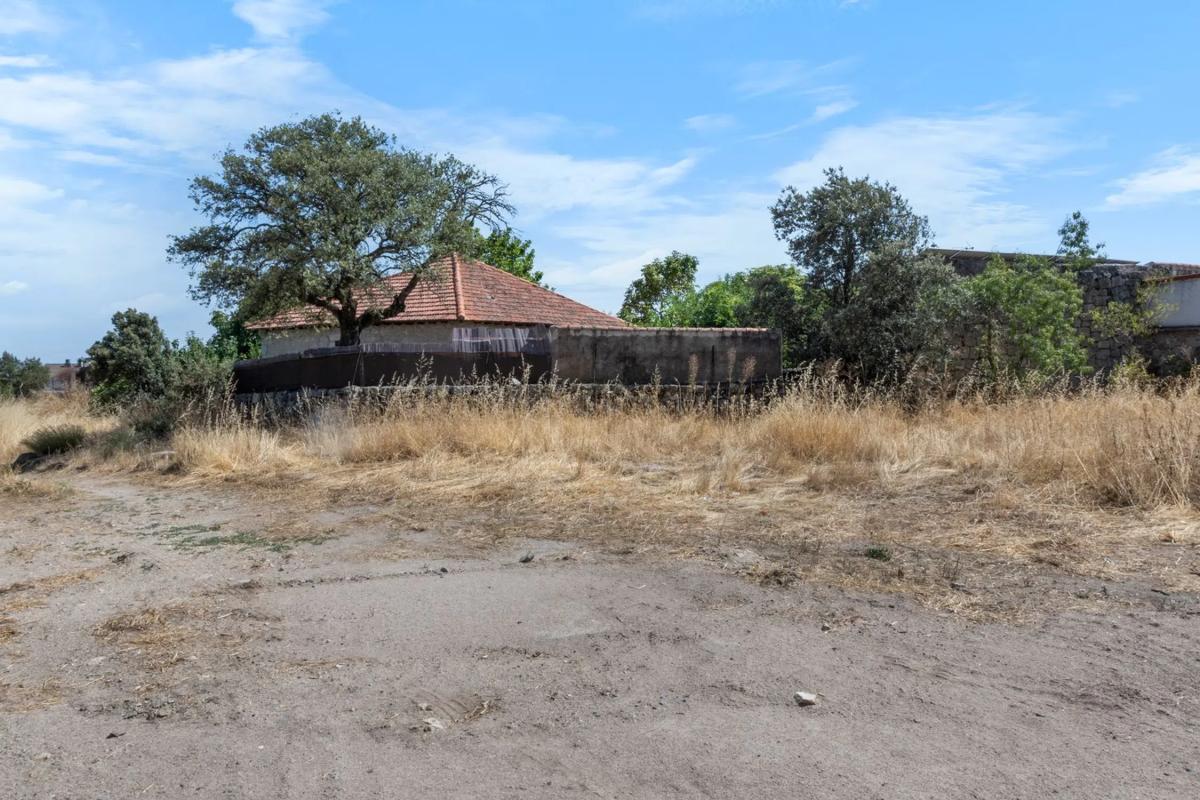 Terreno en venta en Hoyo de Manzanares, Madrid photo 3