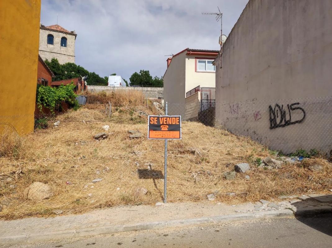 Terreno en venta en Guadarrama, Madrid photo 2