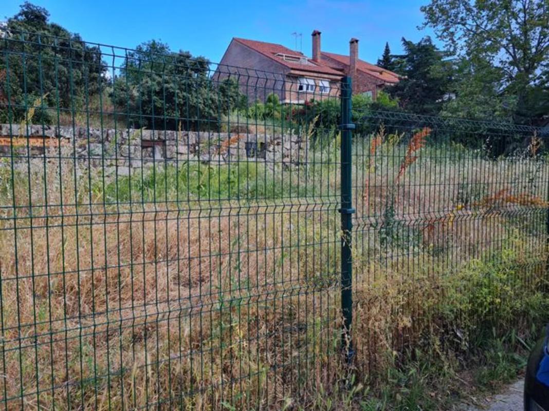 Terreno en venta en Las Rozas de Madrid, Madrid photo 2