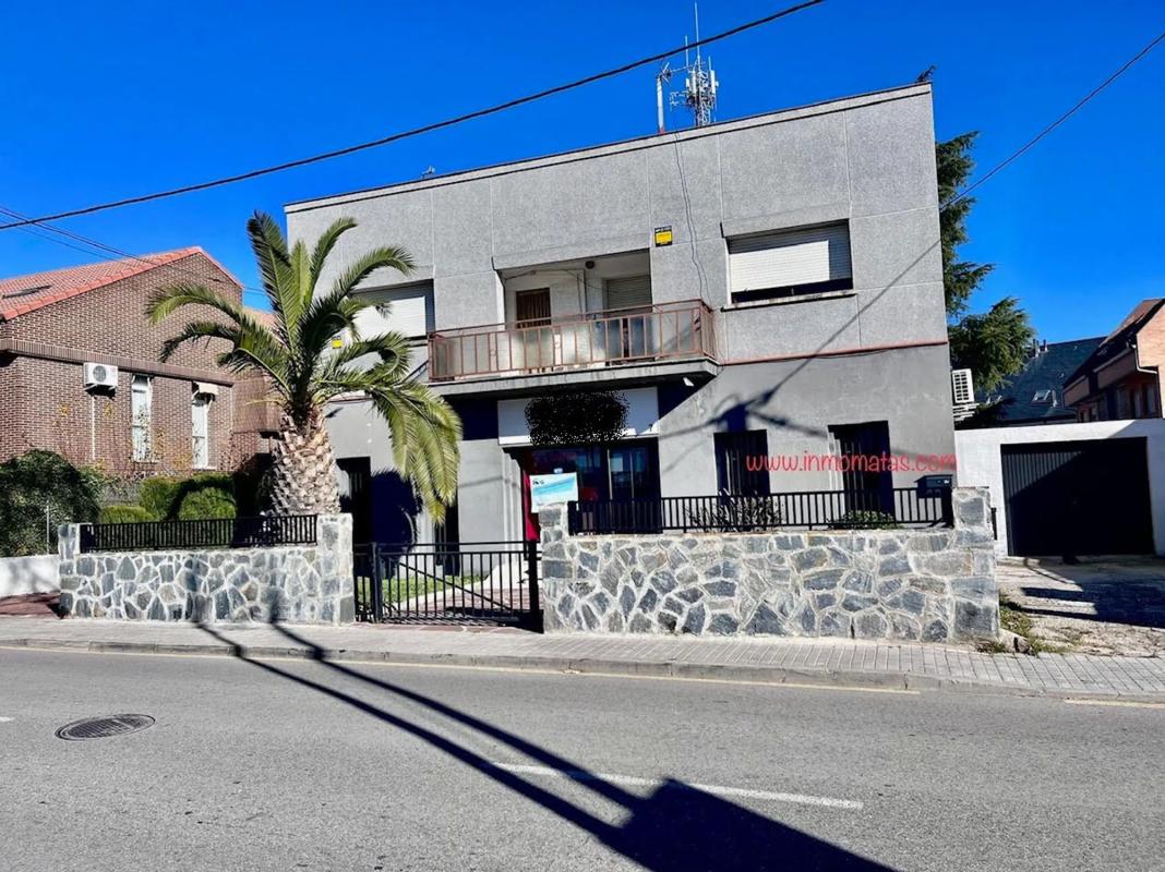 Land for sale in Las Rozas de Madrid, Madrid photo 1