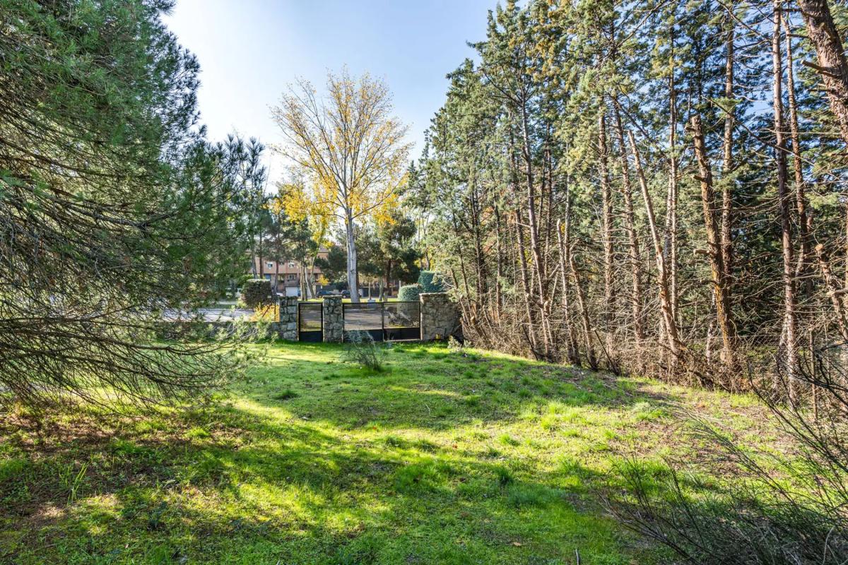 Участок земли на продажу в Лас-Росас-де-Мадрид, Мадрид photo 4