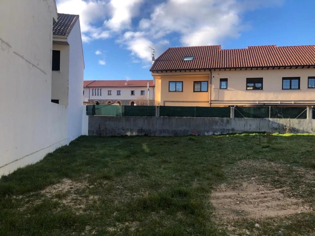 Land for sale in The Mills, Madrid photo 2