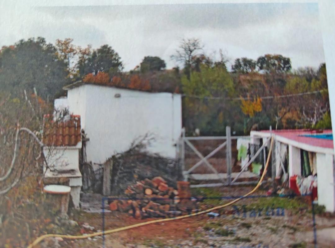 Terreno en venta en Majadahonda, Madrid photo 1