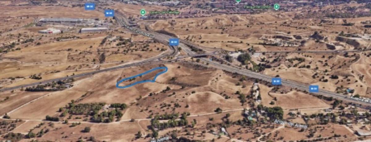 Land for sale in Majadahonda, Madrid photo 1
