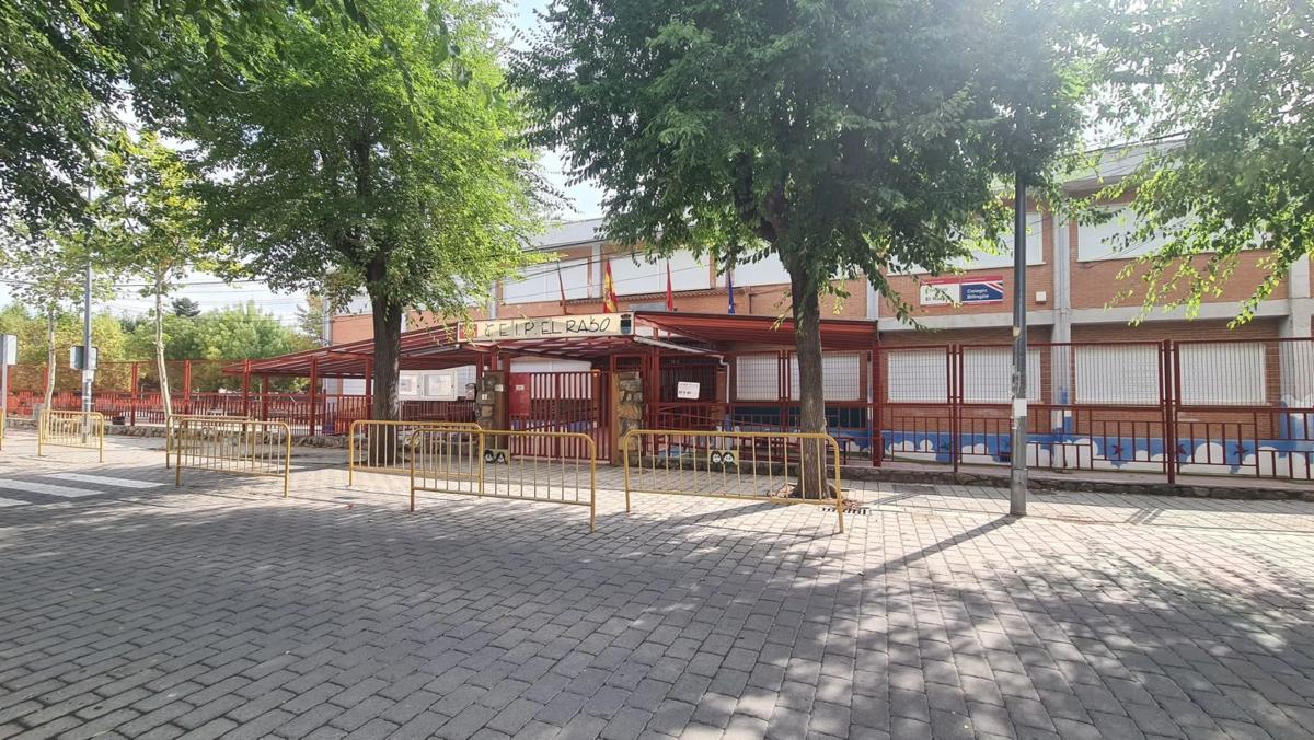 Terreno en venta en Moralzarzal, Madrid photo 3