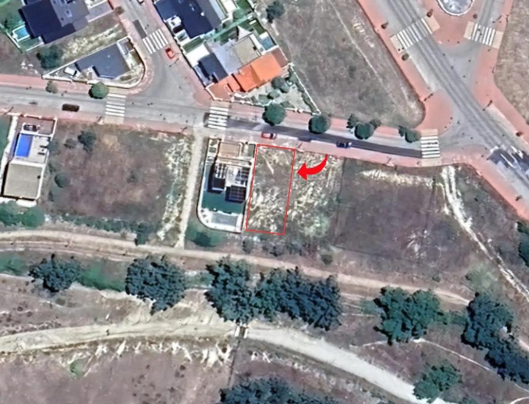 Terreno en venta en Moralzarzal, Madrid photo 3