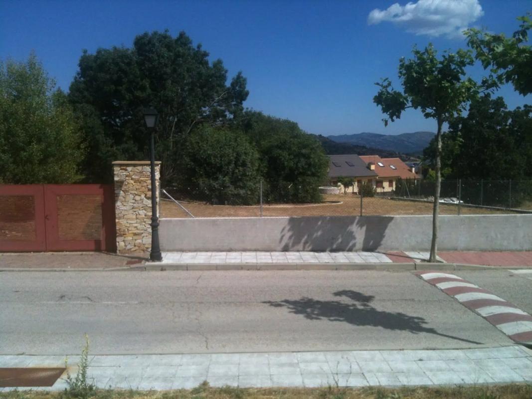 Terreno en venta en Navacerrada, Madrid photo 4