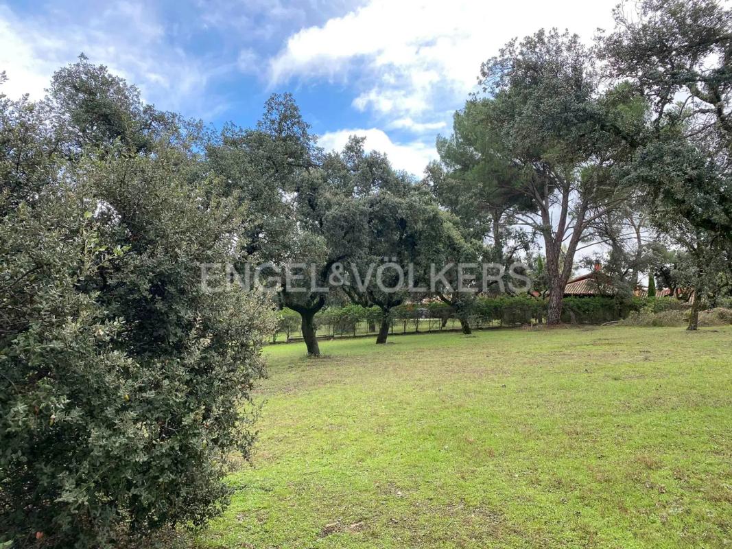 Terreno en venta en Pozuelo de Alarcón, Madrid photo 4