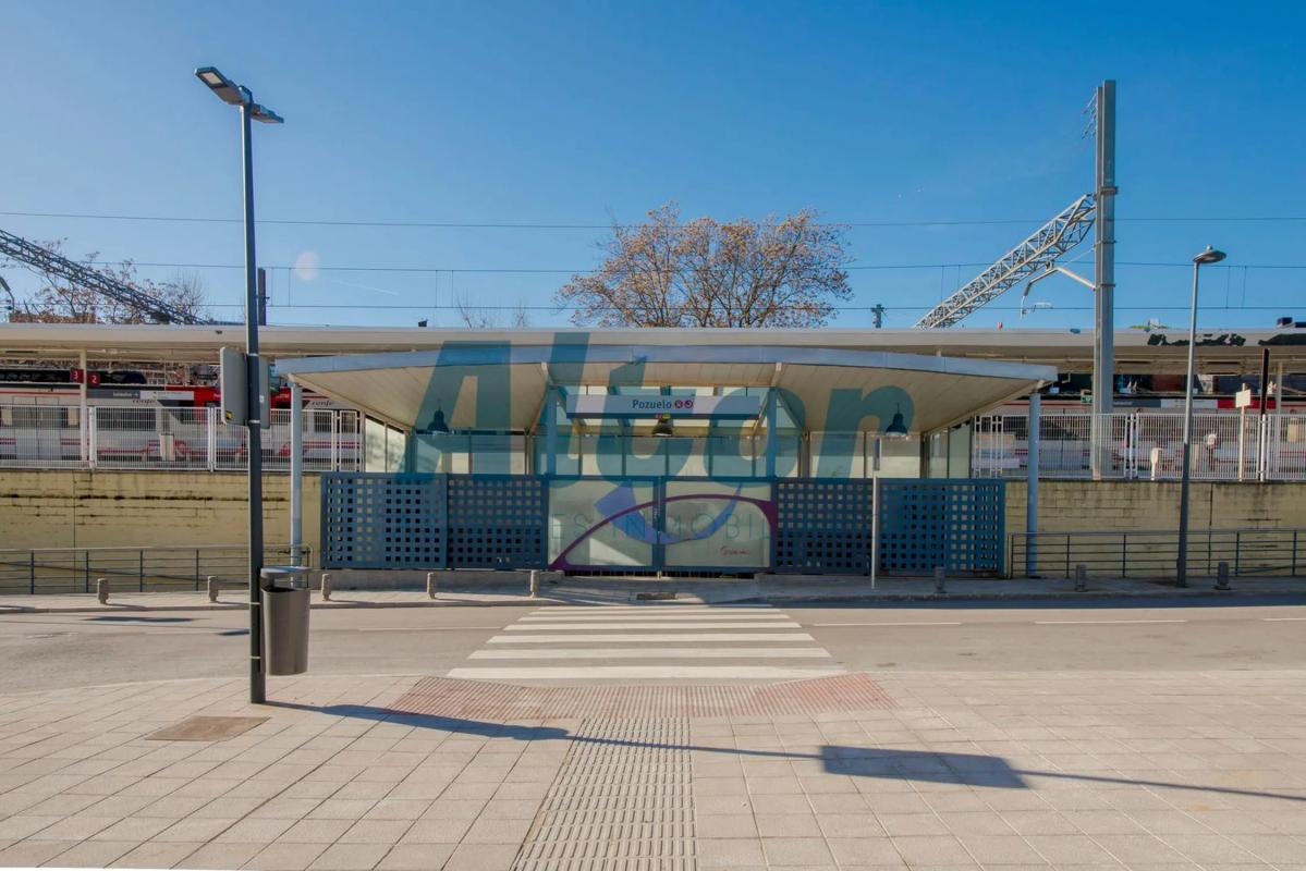 Terreno en venta en Pozuelo de Alarcón, Madrid photo 3