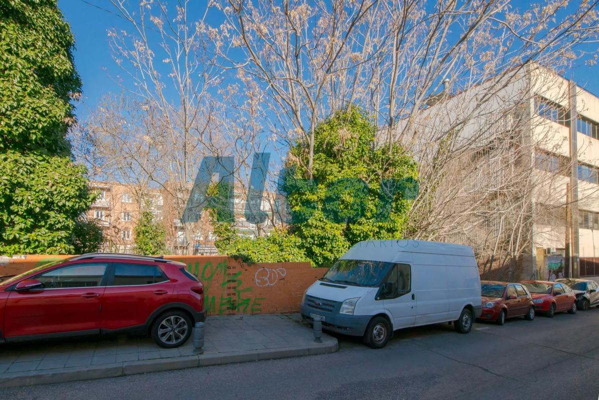 Terreno en venta en Pozuelo de Alarcón, Madrid photo 3