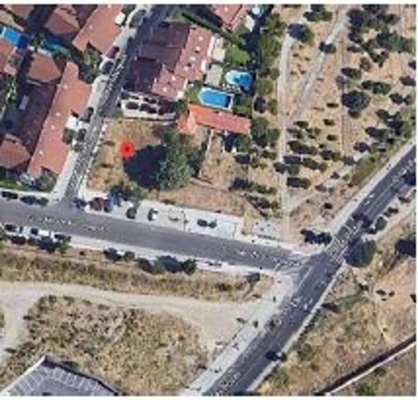 Land for sale in San Lorenzo de El Escorial, Madrid photo 1