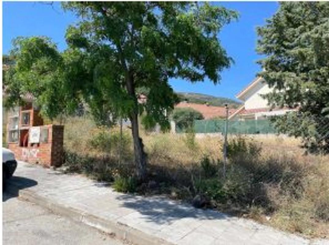 Land for sale in San Lorenzo de El Escorial, Madrid photo 2