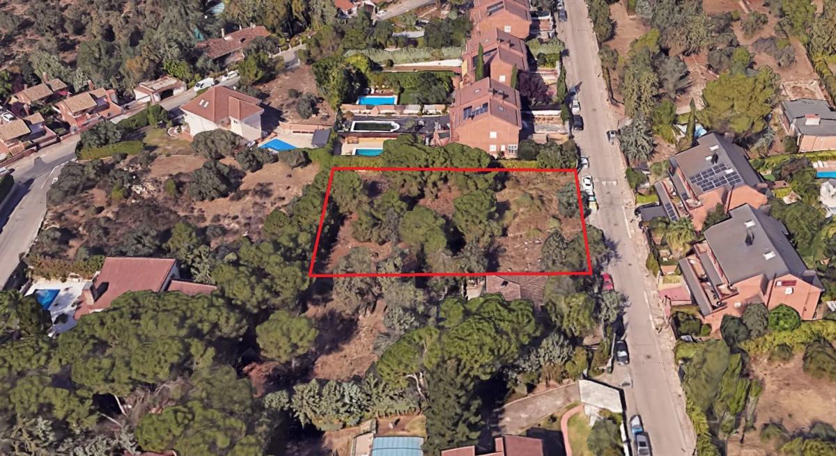Terreno en venta en Torrelodones, Madrid photo 4