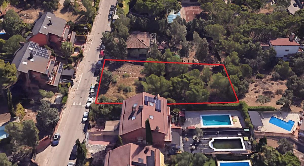 Terreno en venta en Torrelodones, Madrid photo 5
