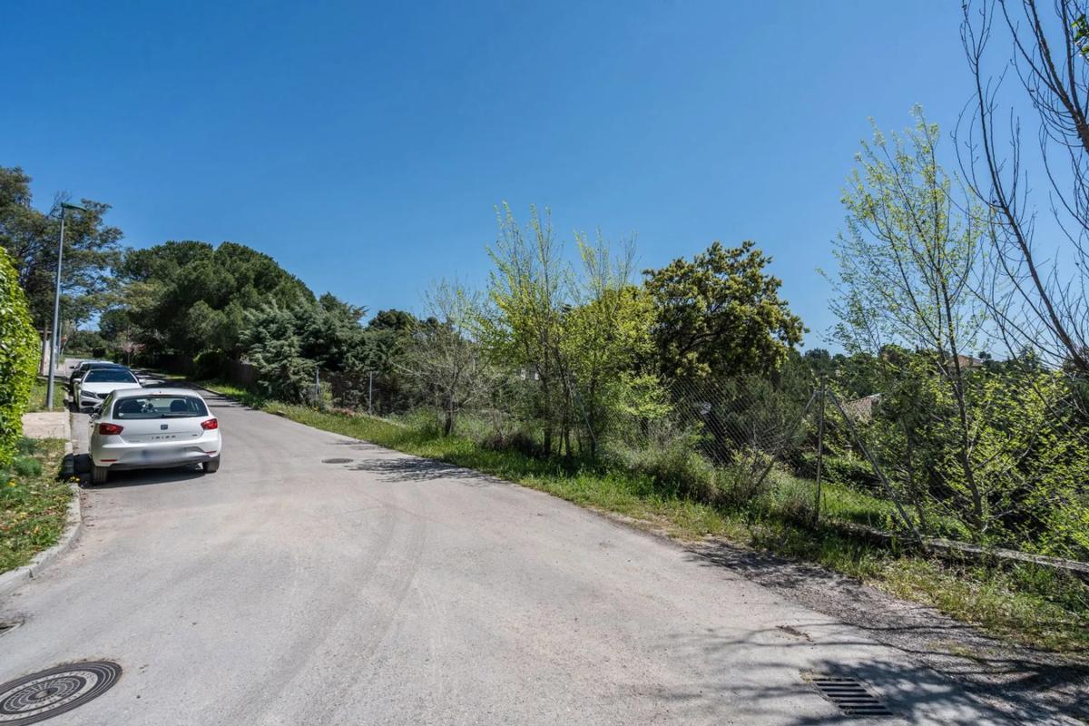 Terreno en venta en Torrelodones, Madrid photo 4