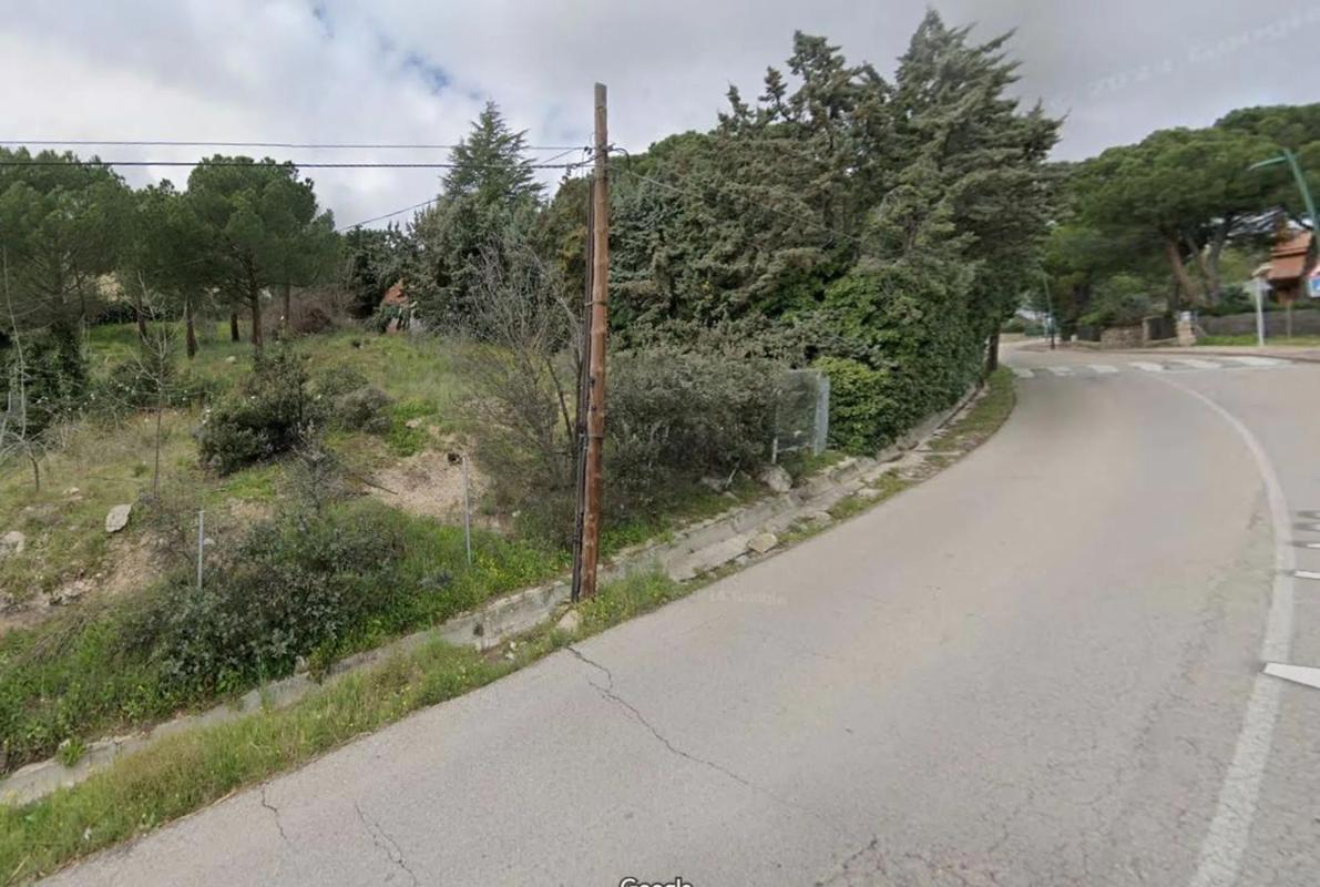 Terreno en venta en Torrelodones, Madrid photo 4