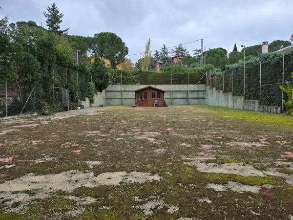 Terreno en calle de la Albahaca thumbnail 2