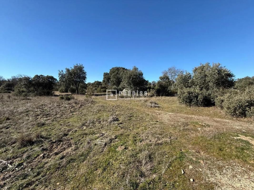 Terreno en venta en Valdemorillo, Madrid photo 5