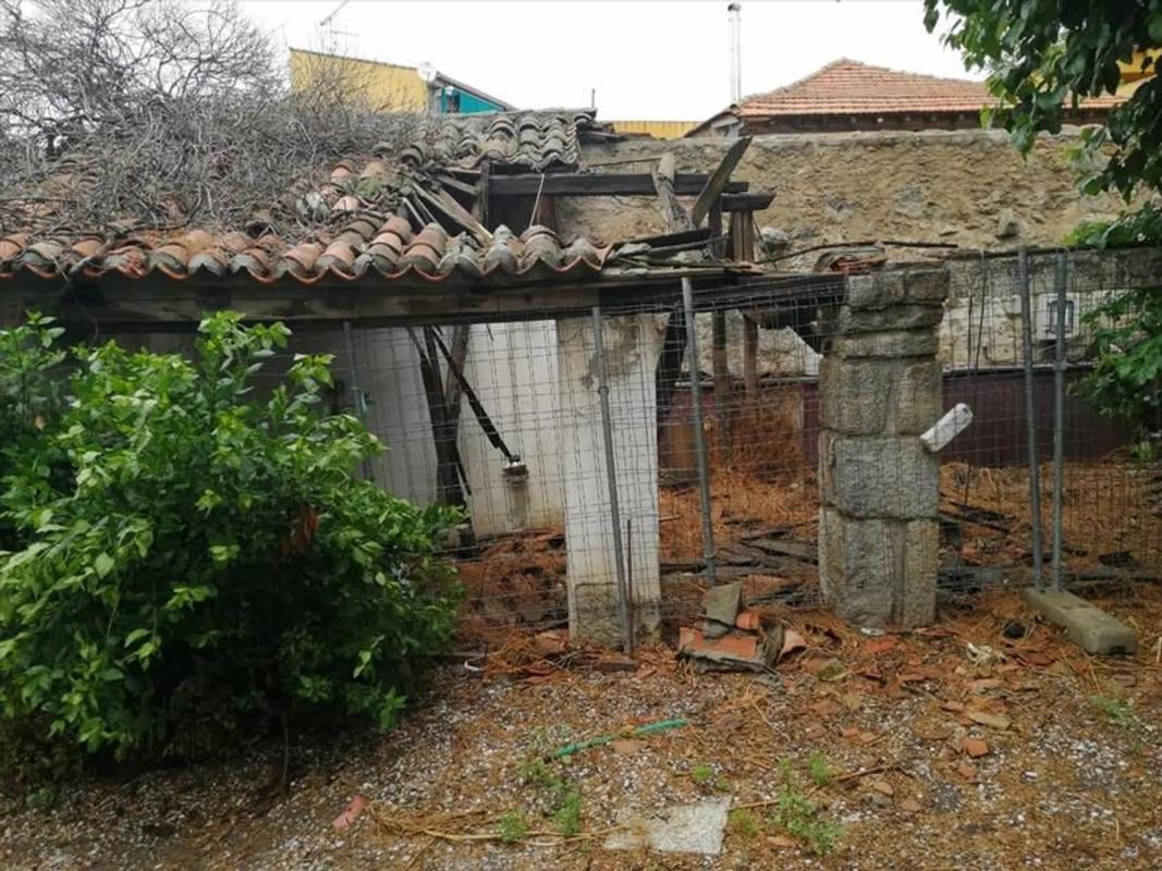 Terreno en venta en Valdemorillo, Madrid photo 2