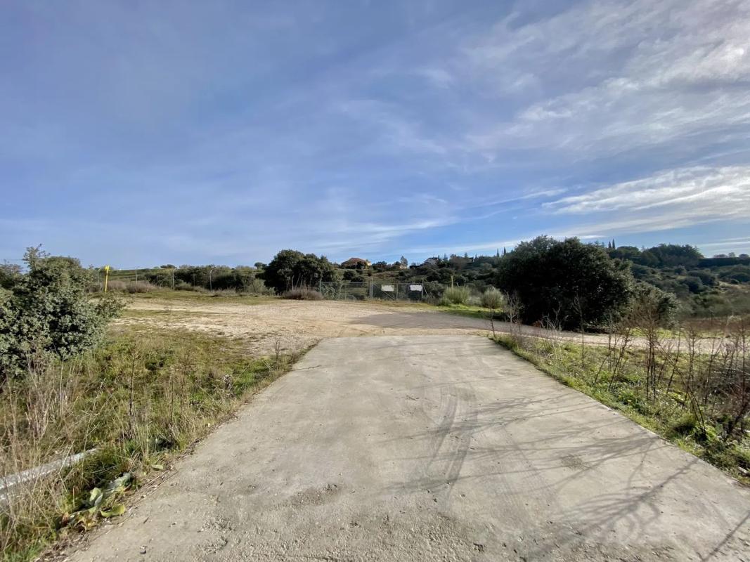Land for sale in Valdemorillo, Madrid photo 1
