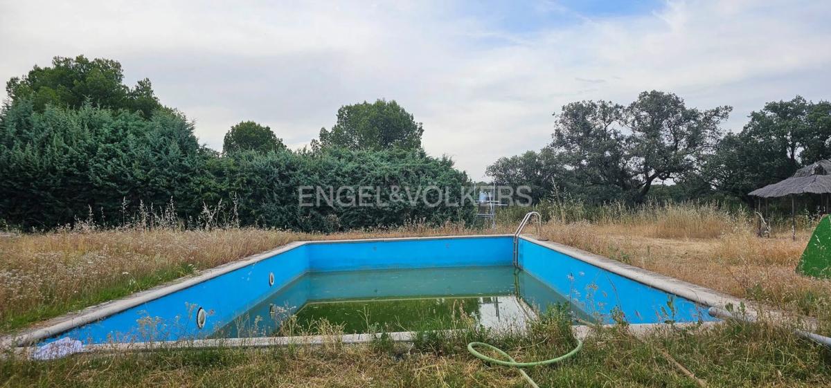 Участок земли на продажу в Вильянуэва-де-ла-Каньяда, Мадрид photo 5