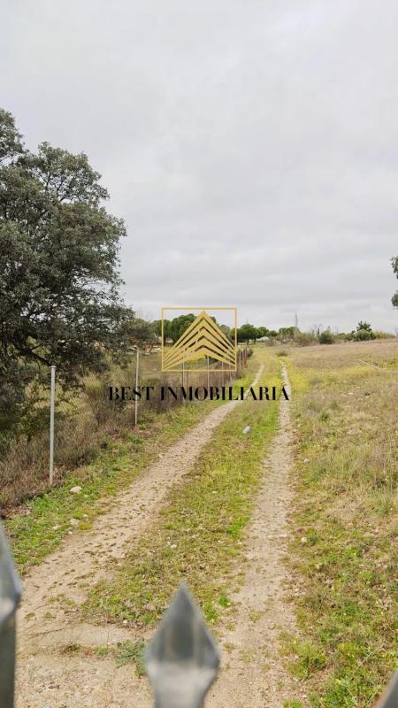 Land for sale in Villaviciosa de Odón, Madrid photo 5