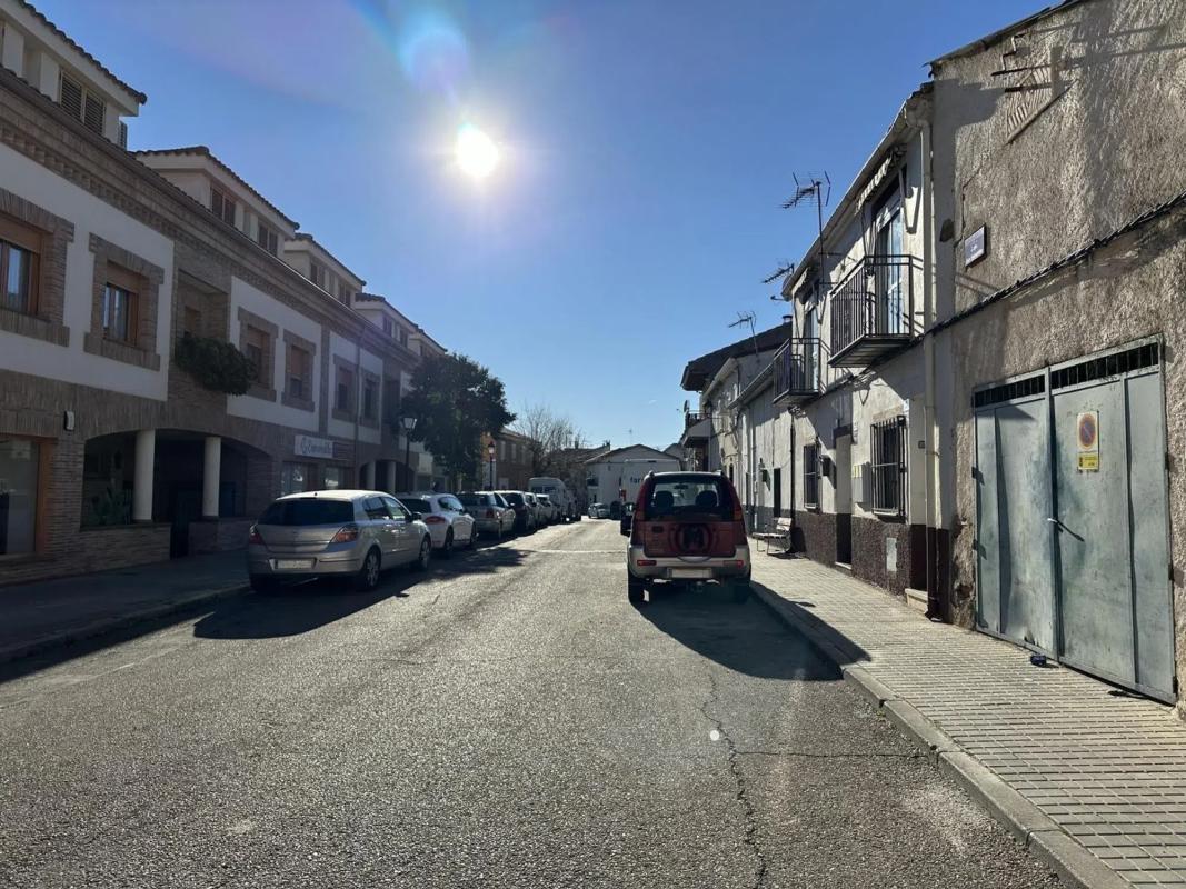 Land for sale in Valdetorres de Jarama, Madrid photo 2
