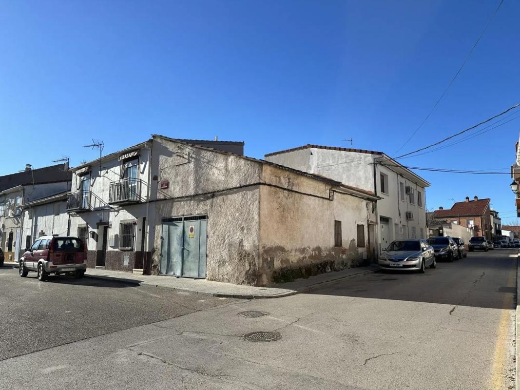 Land for sale in Valdetorres de Jarama, Madrid photo 4