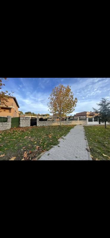 Terreno en venta en Torrelaguna, Madrid photo 3