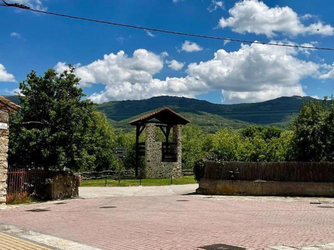 Land for sale in Pinilla del Valle, Madrid photo 3