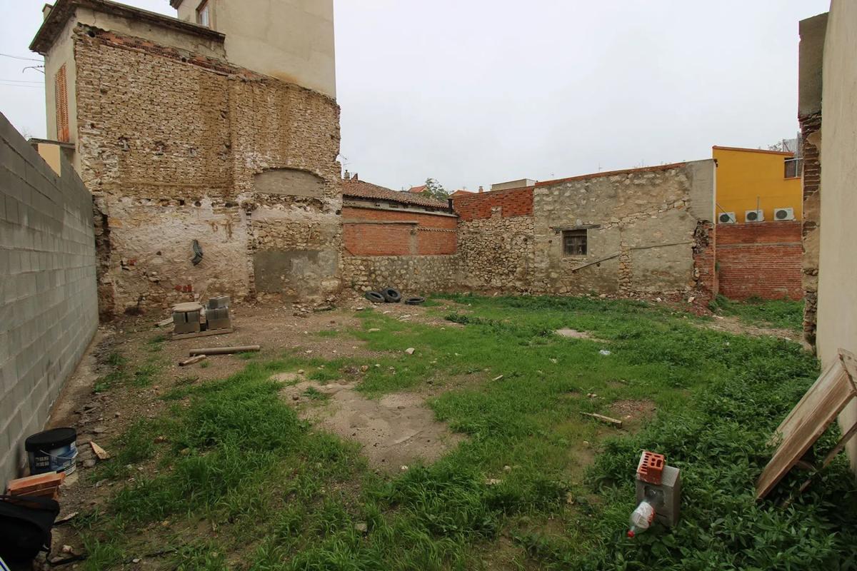 Terreno en venta en Torrelaguna, Madrid photo 1