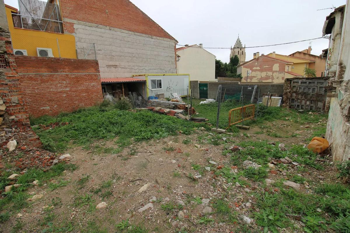 Terreno en venta en Torrelaguna, Madrid photo 3