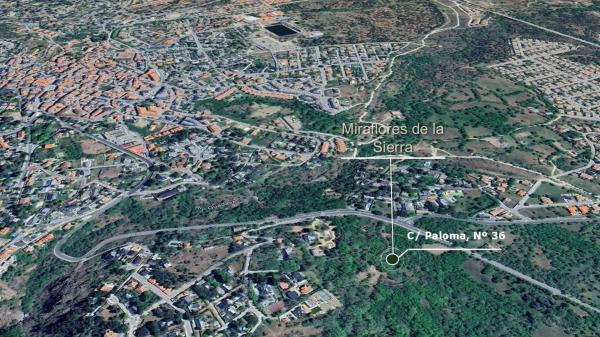 Terreno en calle Paloma photo 4