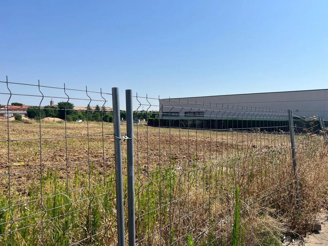 Terreno en venta en Ajalvir, Madrid photo 4