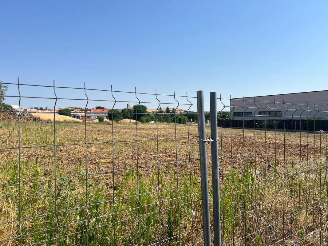 Terreno en venta en Ajalvir, Madrid photo 5