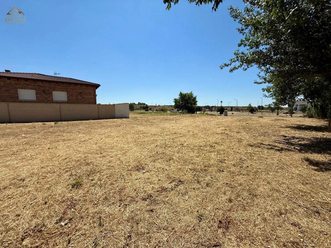 Terreno en venta en Talamanca de Jarama, Madrid photo 4