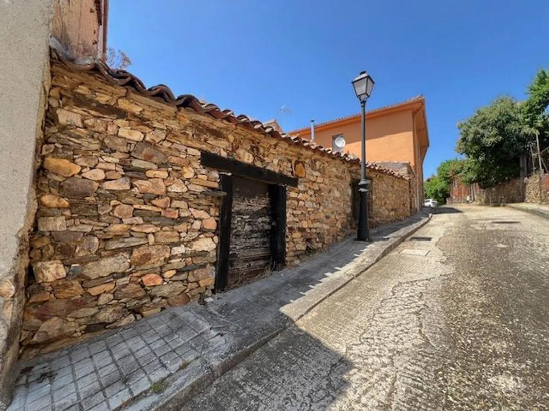 Land for sale in Berzosa del Lozoya, Madrid photo 2