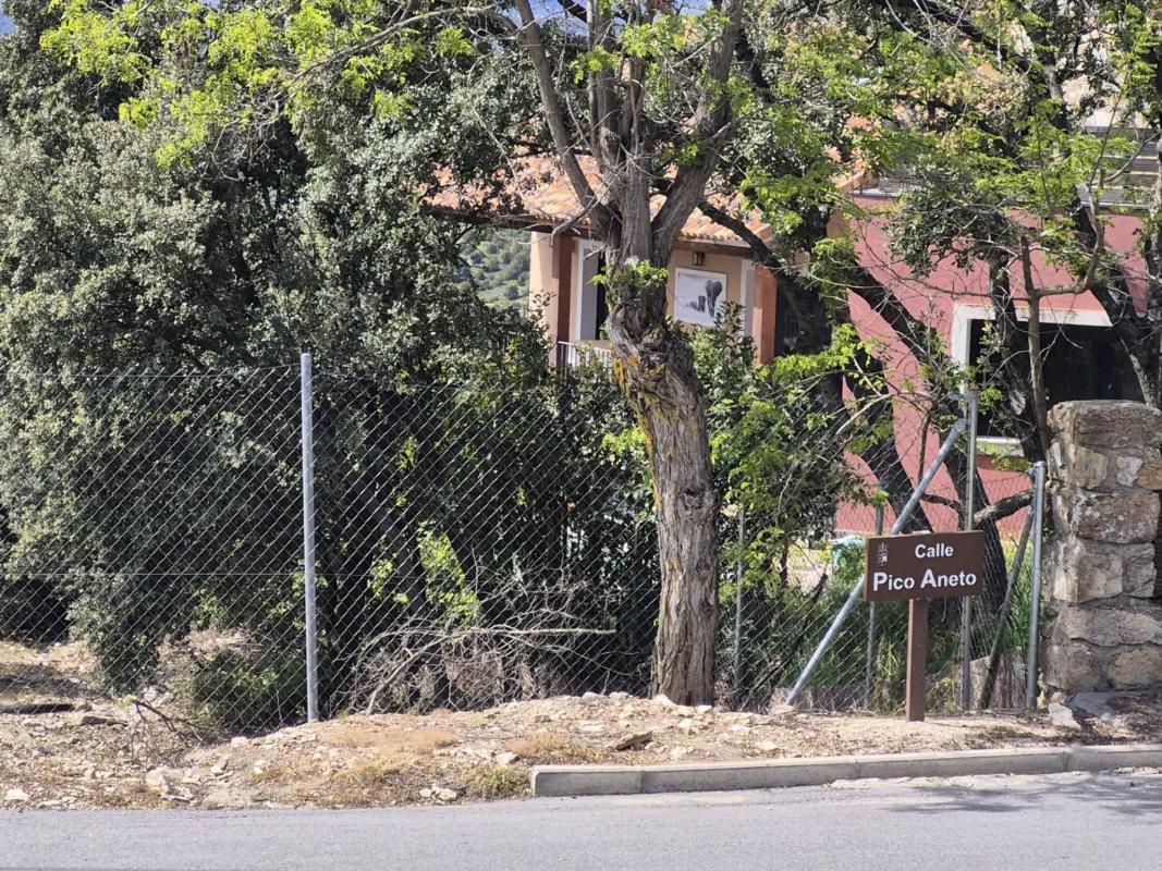 Terreno en venta en Cotos de Monterrey, Madrid photo 3