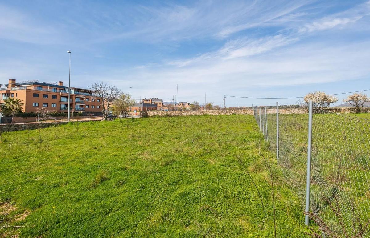 Terreno en venta en Colmenar Viejo, Madrid photo 5