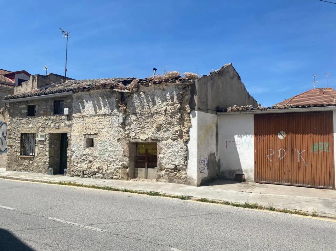 Terreno en venta en Guadalix de la Sierra, Madrid photo 1