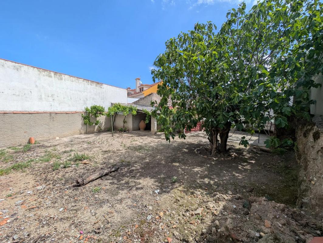 Участок земли на продажу в Фуэнтэ эль Сас де Харама, Мадрид photo 5