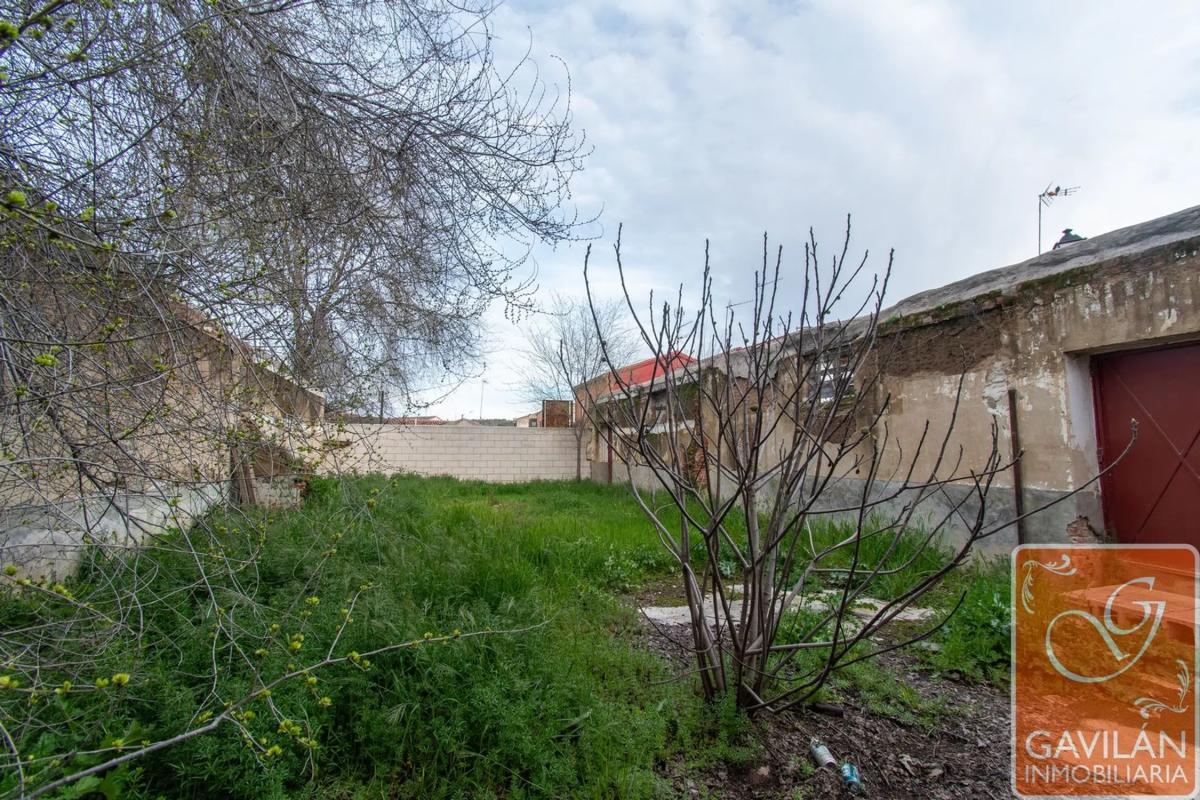 Działka na sprzedaż w Daganzo de Arriba, Madryt photo 3