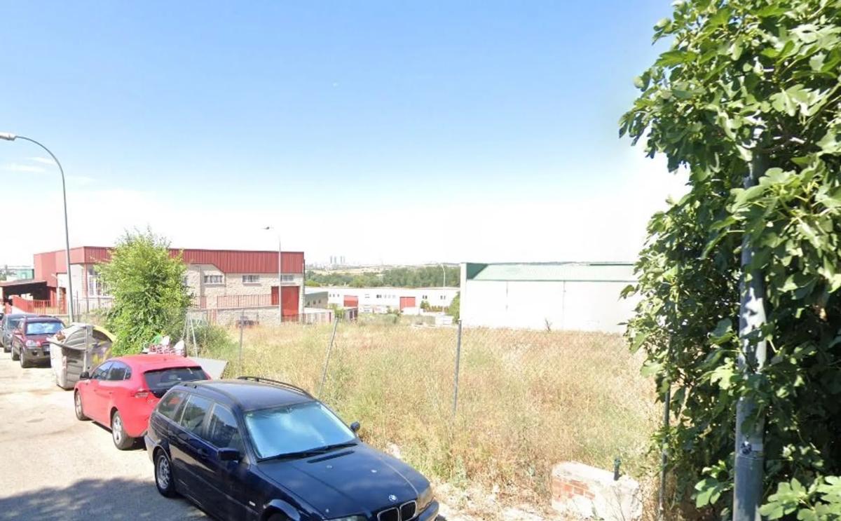 Działka na sprzedaż w Paracuellos de Jarama, Madryt photo 3