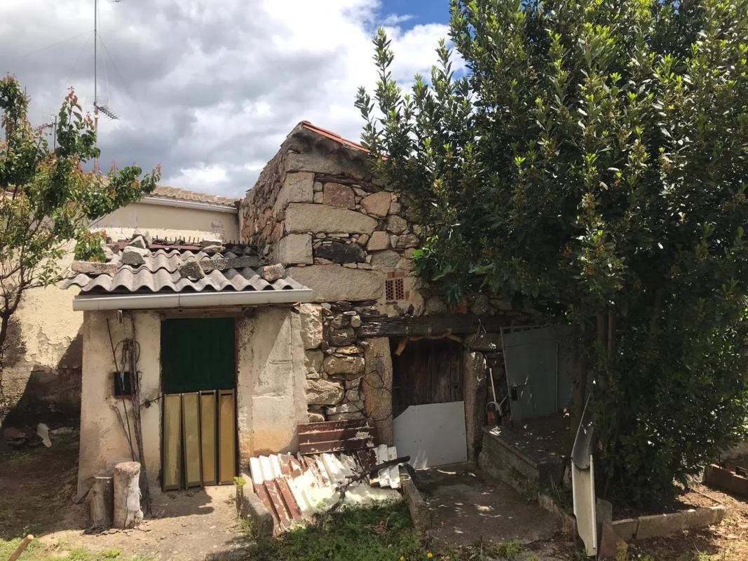 Terreno en venta en Lozoyuela-Navas-Sieteiglesias, Madrid photo 3