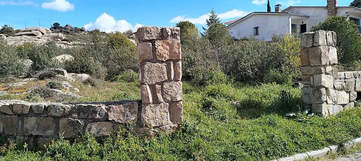 Terreno en venta en Manzanares el Real, Madrid photo 4