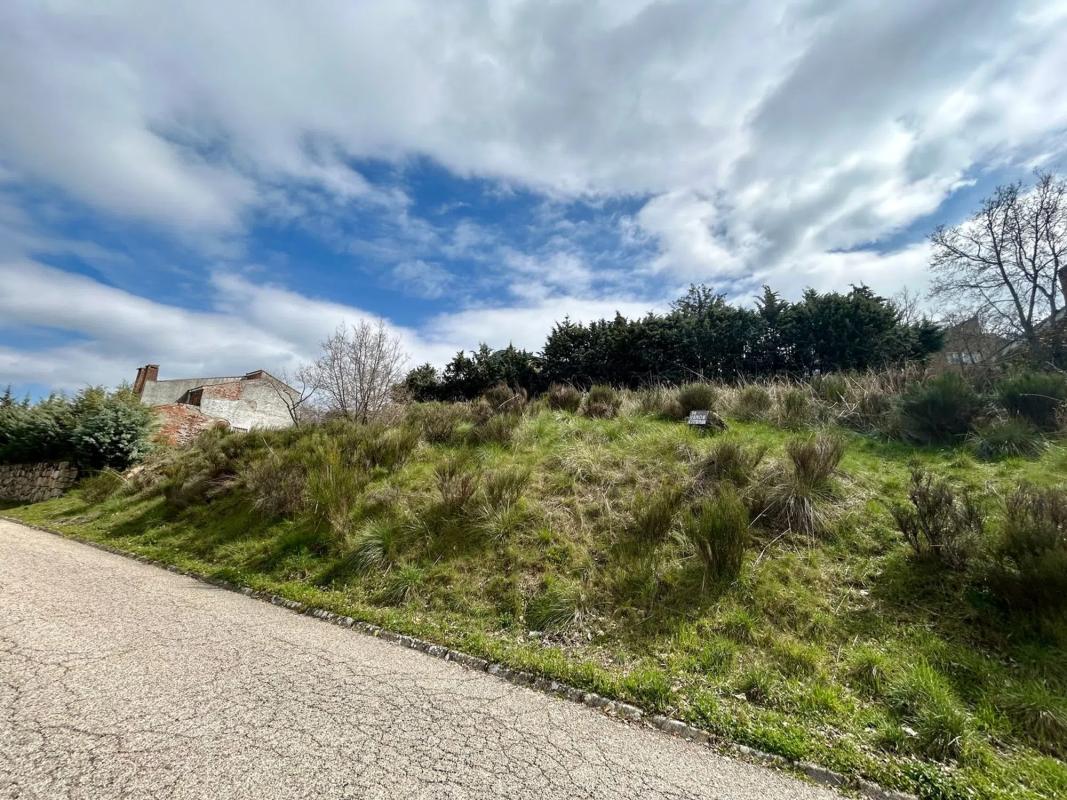 Land for sale in Soto del Real, Madrid photo 2