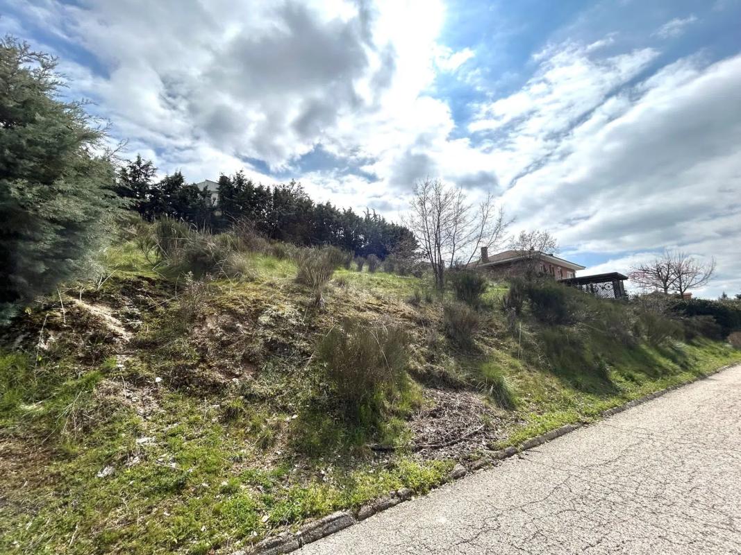 Land for sale in Soto del Real, Madrid photo 3