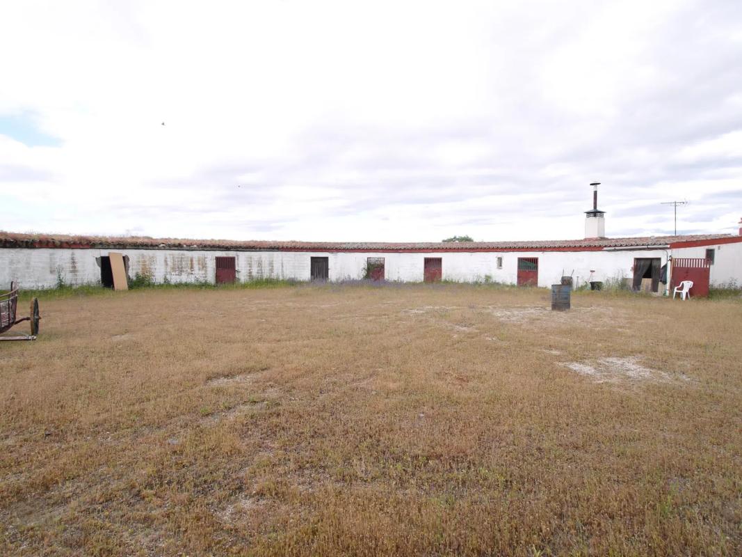 Terreno en venta en Colmenar Viejo, Madrid photo 4