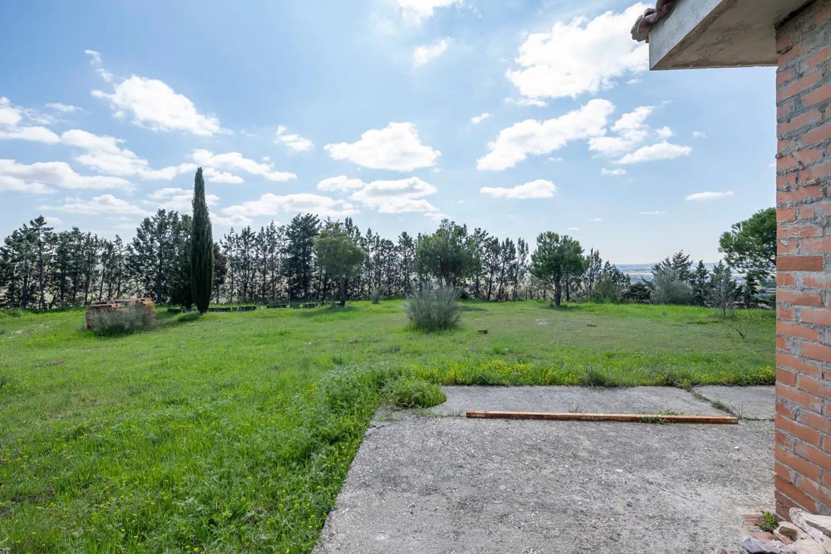 Terreno en venta en Paracuellos de Jarama, Madrid photo 2