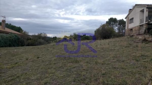 Terreno en Ribatejada photo 2